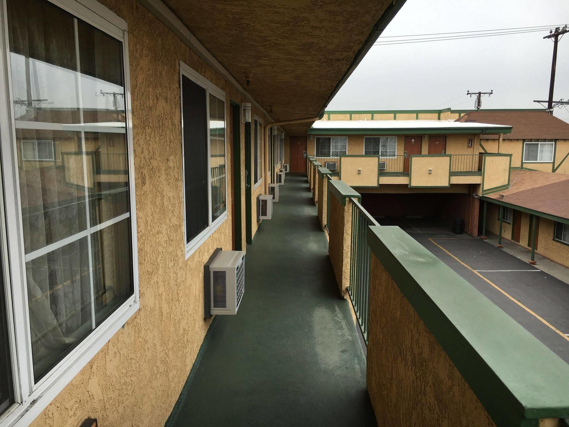 Starlite Motel Bellflower Exterior foto